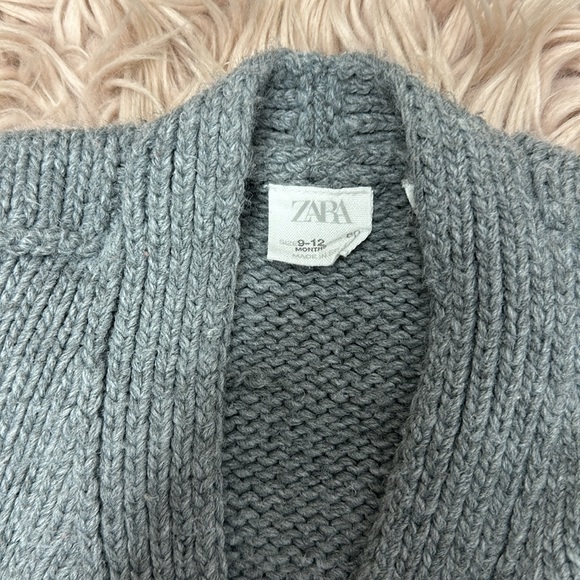 Zara Baby Cardigan - Picture 3 of 4